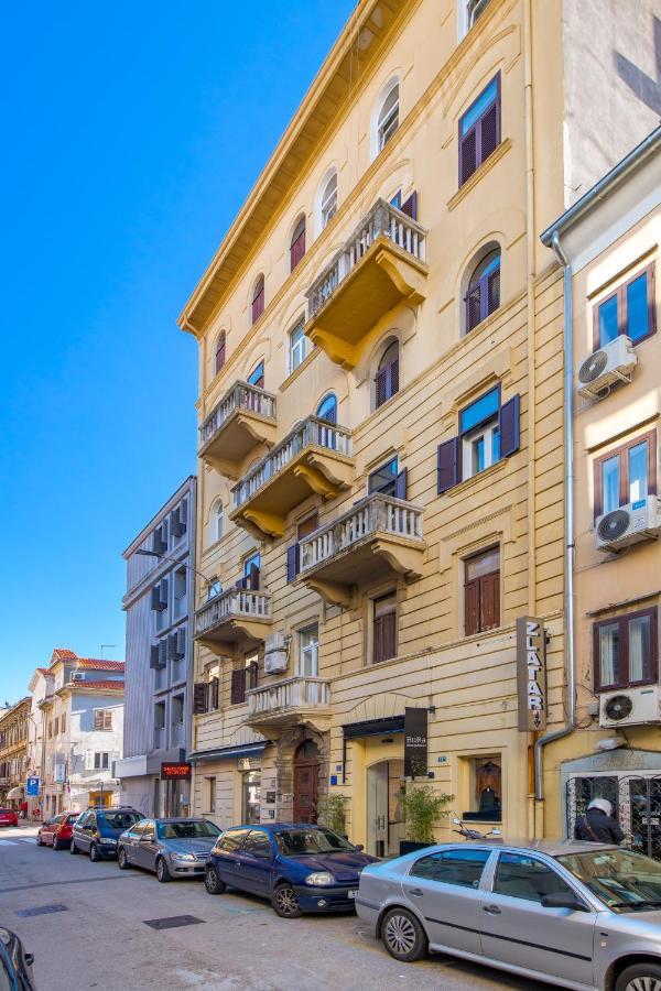 Delta Rooms Rijeka Eksteriør bilde